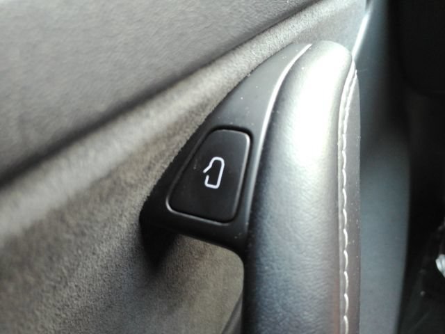 Used 2023 Tesla Model 3 Standard Range RWD image 34