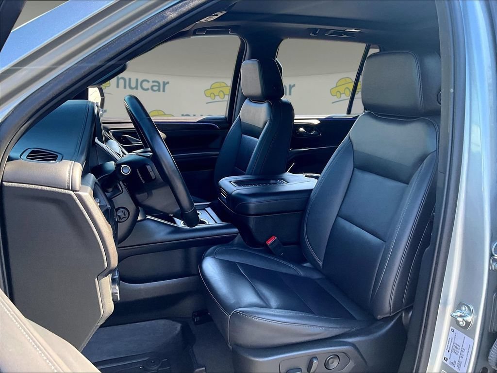 Used 2024 Chevrolet Tahoe Z71 w/ Luxury Package AWD/4WD image 10