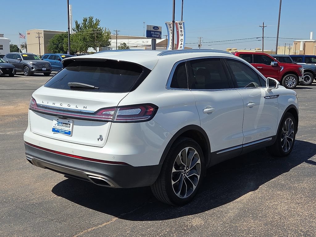 Used 2023 Lincoln Nautilus Reserve w/ Equipment Group 201A FWD image 5