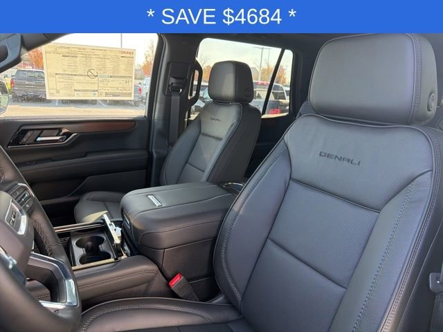 New 2026 GMC Yukon Denali w/ Sun & Power Step Package image 19