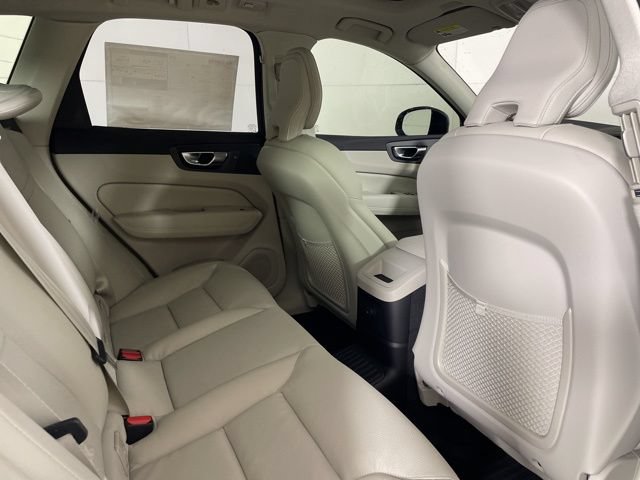 Certified 2025 Volvo XC60 T8 Plus w/ Protection Package AWD/4WD image 29