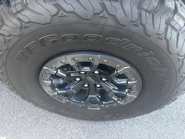 Used 2023 Ford Bronco Raptor AWD/4WD image 3