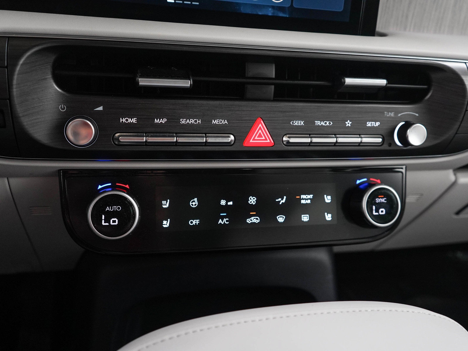 Used 2026 Hyundai Palisade Calligraphy AWD/4WD image 24