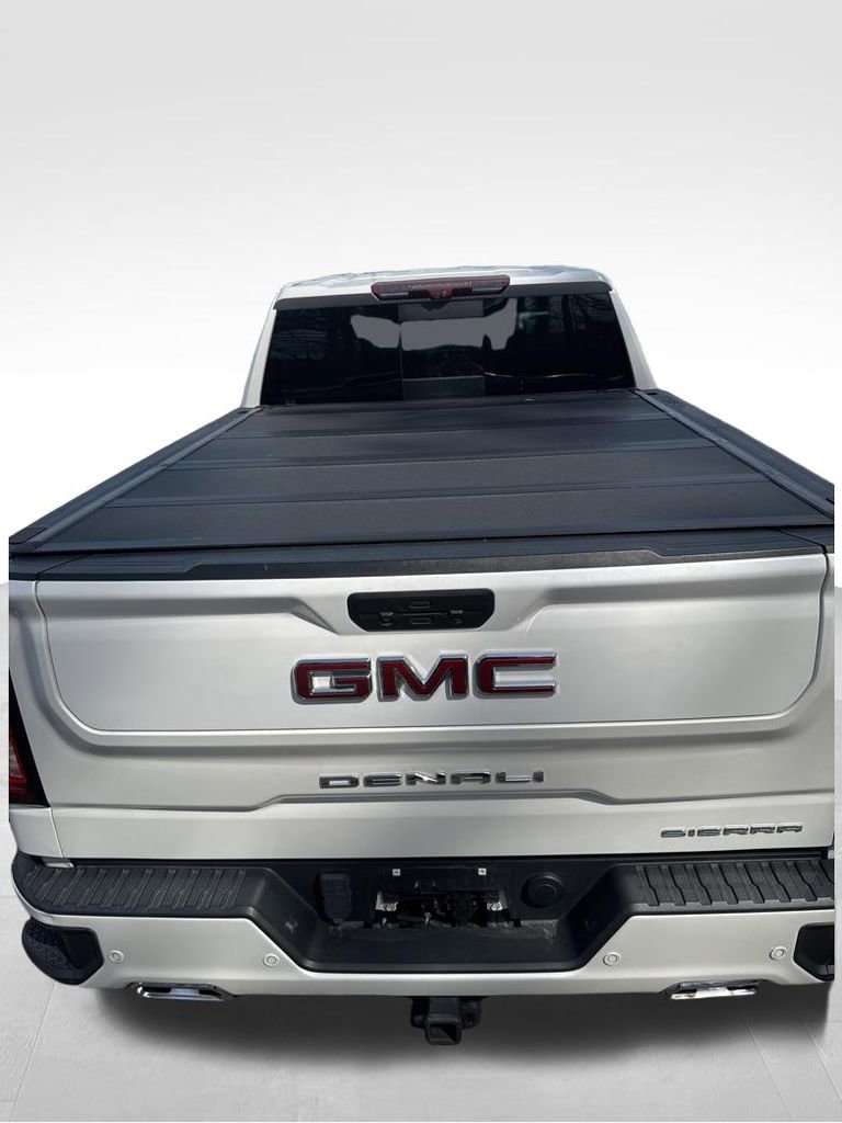 Used 2021 GMC Sierra 1500 Denali w/ Denali Ultimate Package AWD/4WD image 13