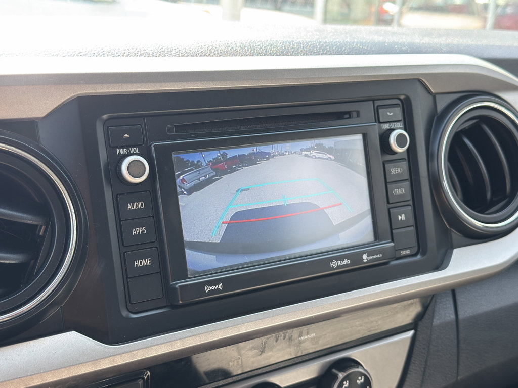Used 2017 Toyota Tacoma SR5 w/ Tow Package RWD image 2