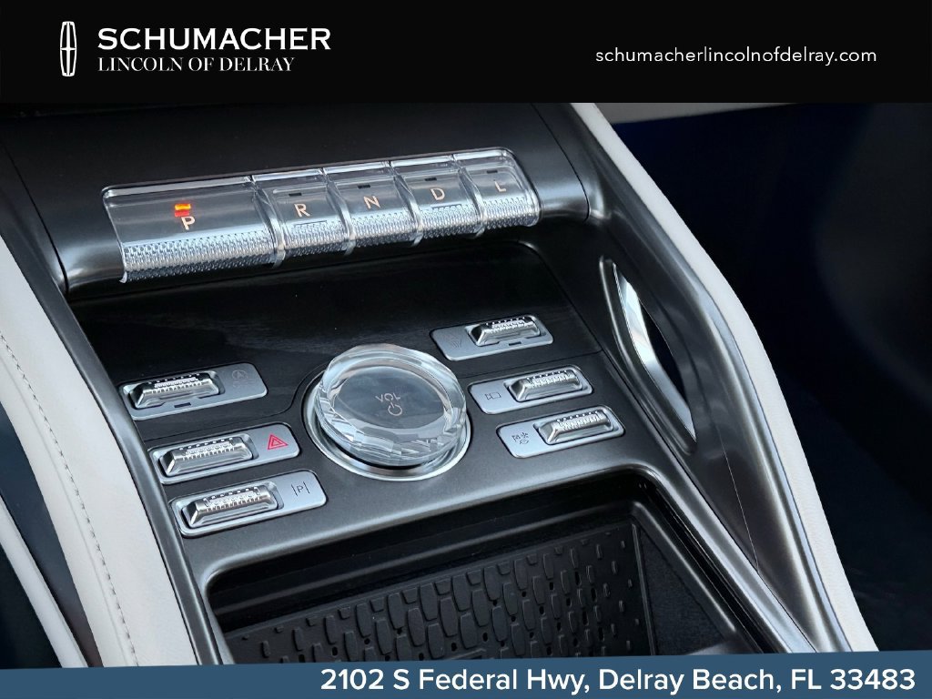 New 2026 Lincoln Nautilus Reserve AWD/4WD image 17