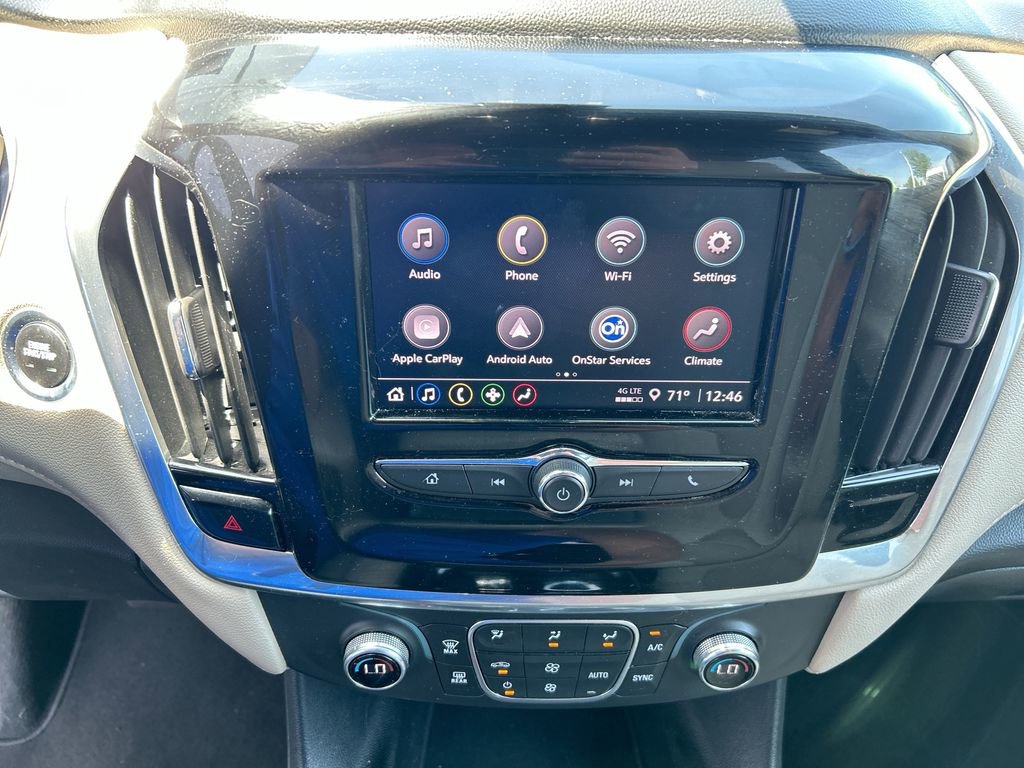 Used 2022 Chevrolet Traverse LS AWD/4WD image 18