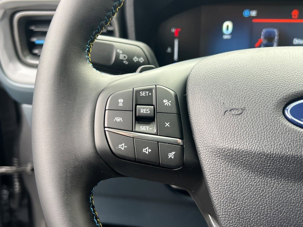 New 2026 Ford Maverick Lobo image 23