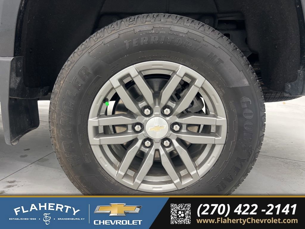 Used 2023 Chevrolet Colorado LT w/ LT Convenience Package II image 19