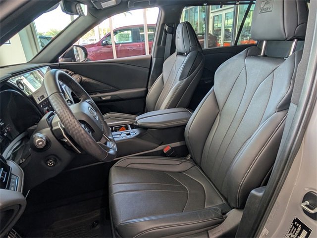 Used 2024 Lexus TX 500h AWD image 6