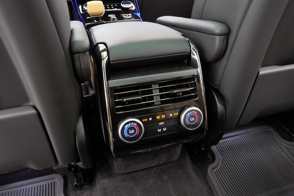 Used 2023 Land Rover Range Rover Sport SE Dynamic AWD/4WD image 19