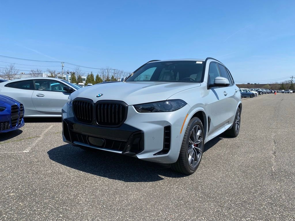 New 2026 BMW X5 xDrive40i w/ M Sport Package