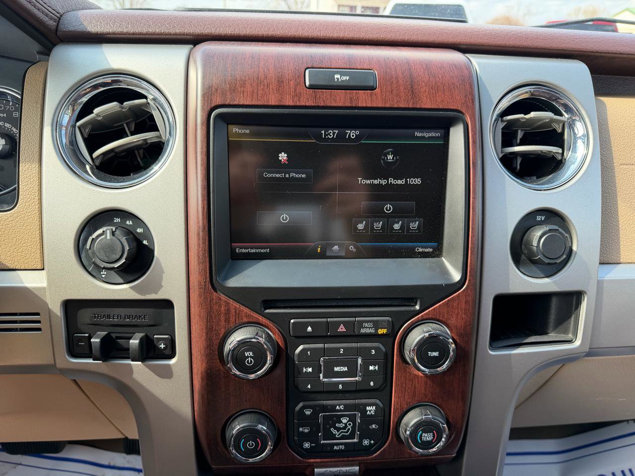 Used 2014 Ford F150 King Ranch w/ King Ranch Chrome Package AWD/4WD image 19