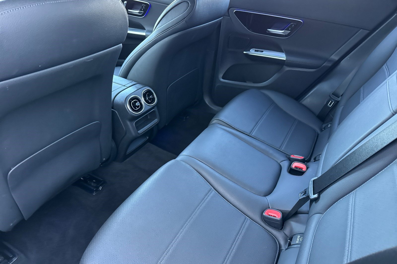 Certified 2025 Mercedes-Benz GLC 350e 4MATIC image 27