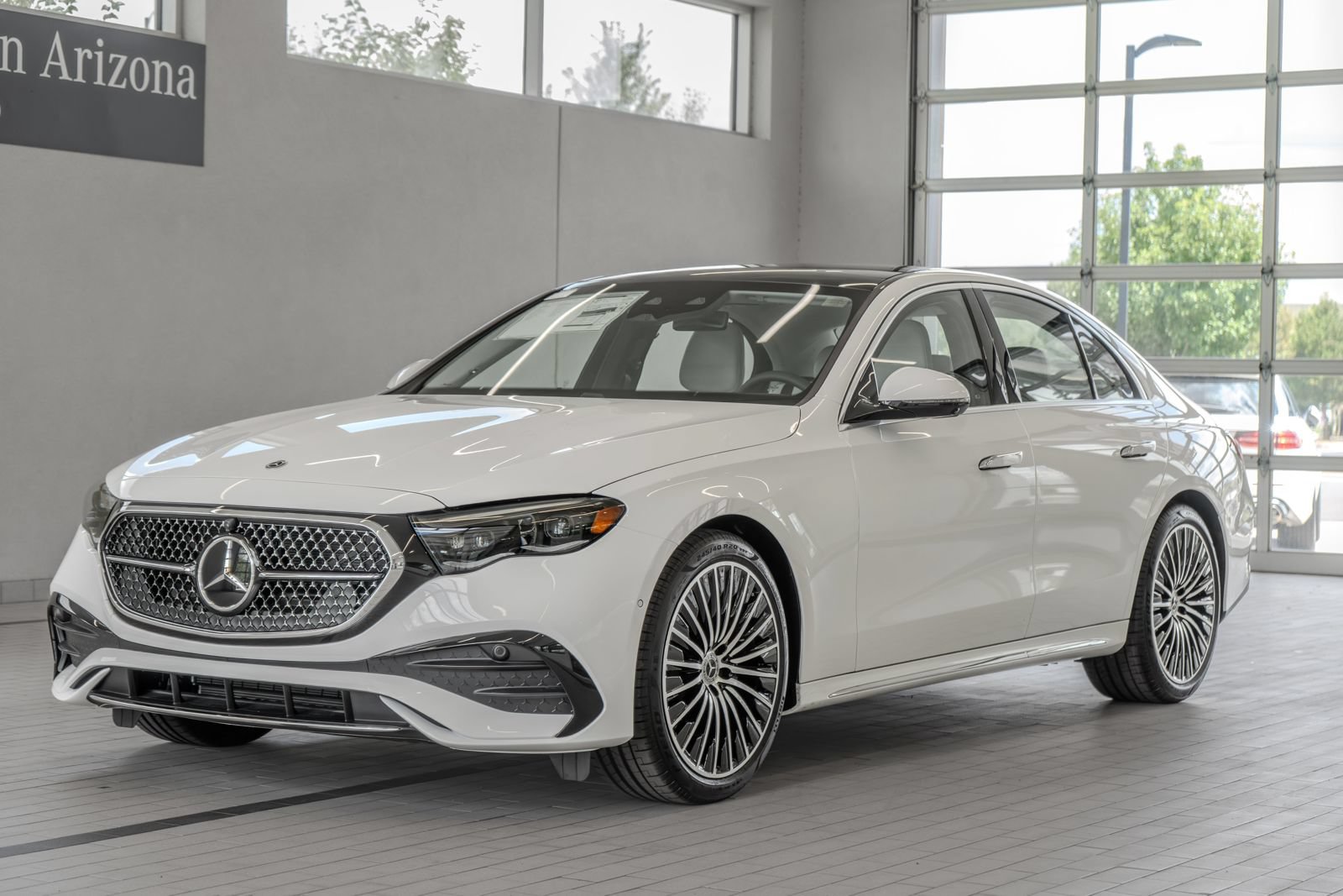 Used 2026 Mercedes-Benz E 350 4MATIC Sedan image 25