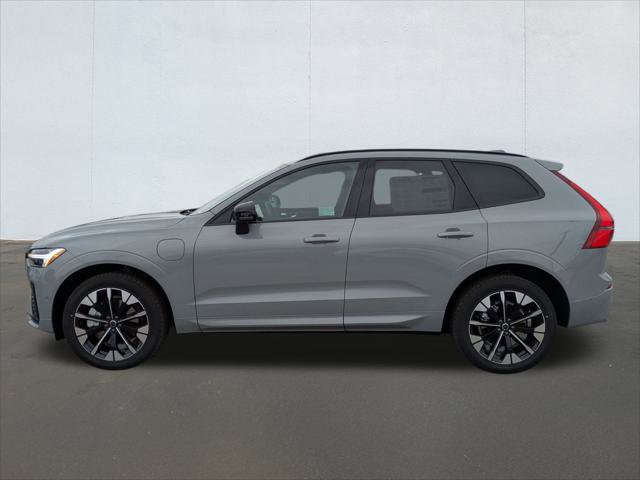 New 2026 Volvo XC60 T8 Plus w/ Protection Package Premier image 3