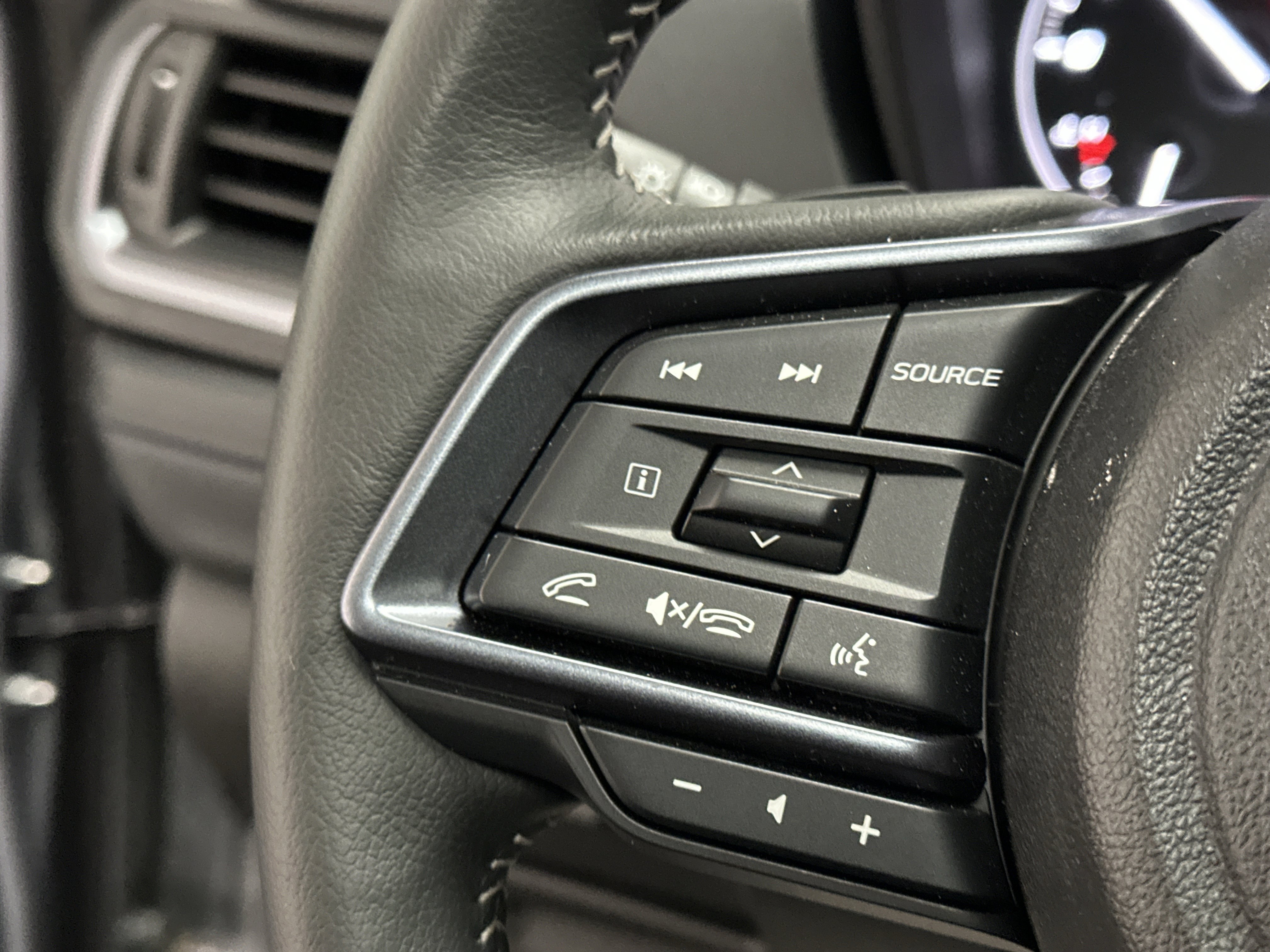 Certified 2026 Subaru Forester Limited image 27