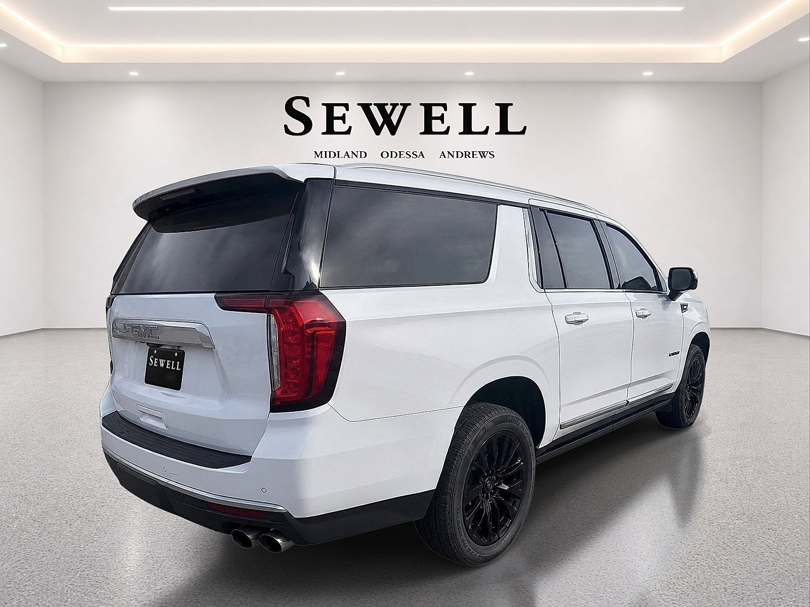 Used 2022 GMC Yukon XL Denali w/ Denali Ultimate Package AWD/4WD image 7