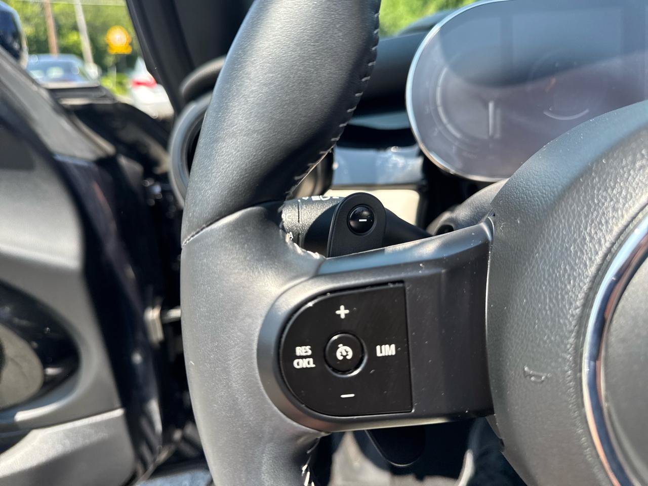 Used 2022 MINI Cooper S FWD image 23