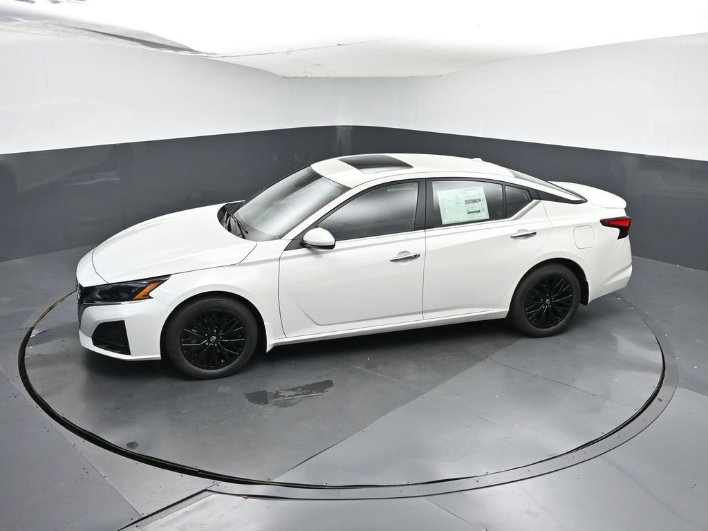 New 2025 Nissan Altima 2.5 SV w/ SV Special Edition Package image 37