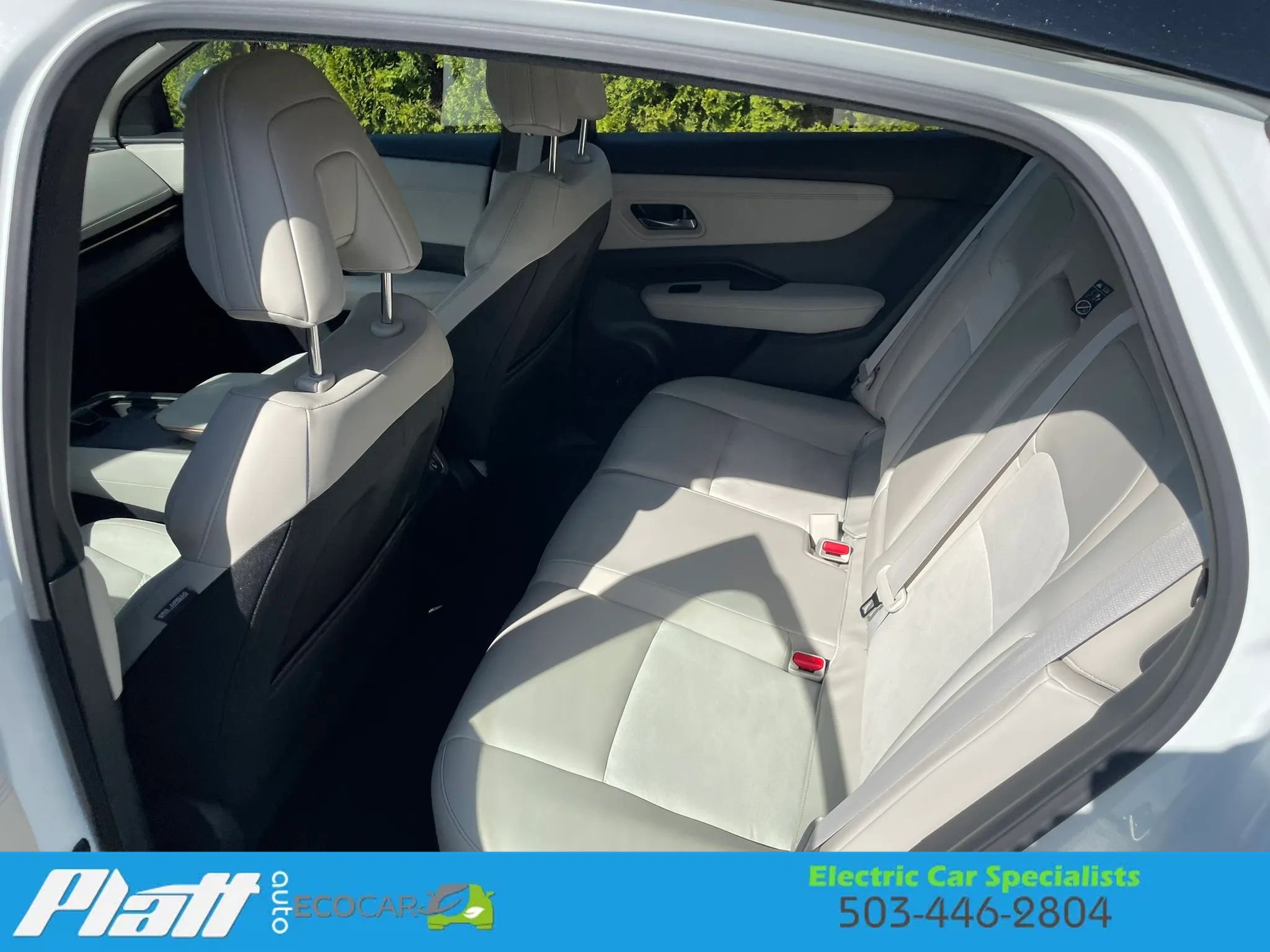 Used 2024 Nissan Ariya AWD image 37