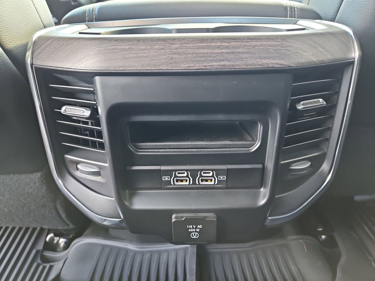 New 2026 RAM 2500 Laramie w/ Night Edition image 15