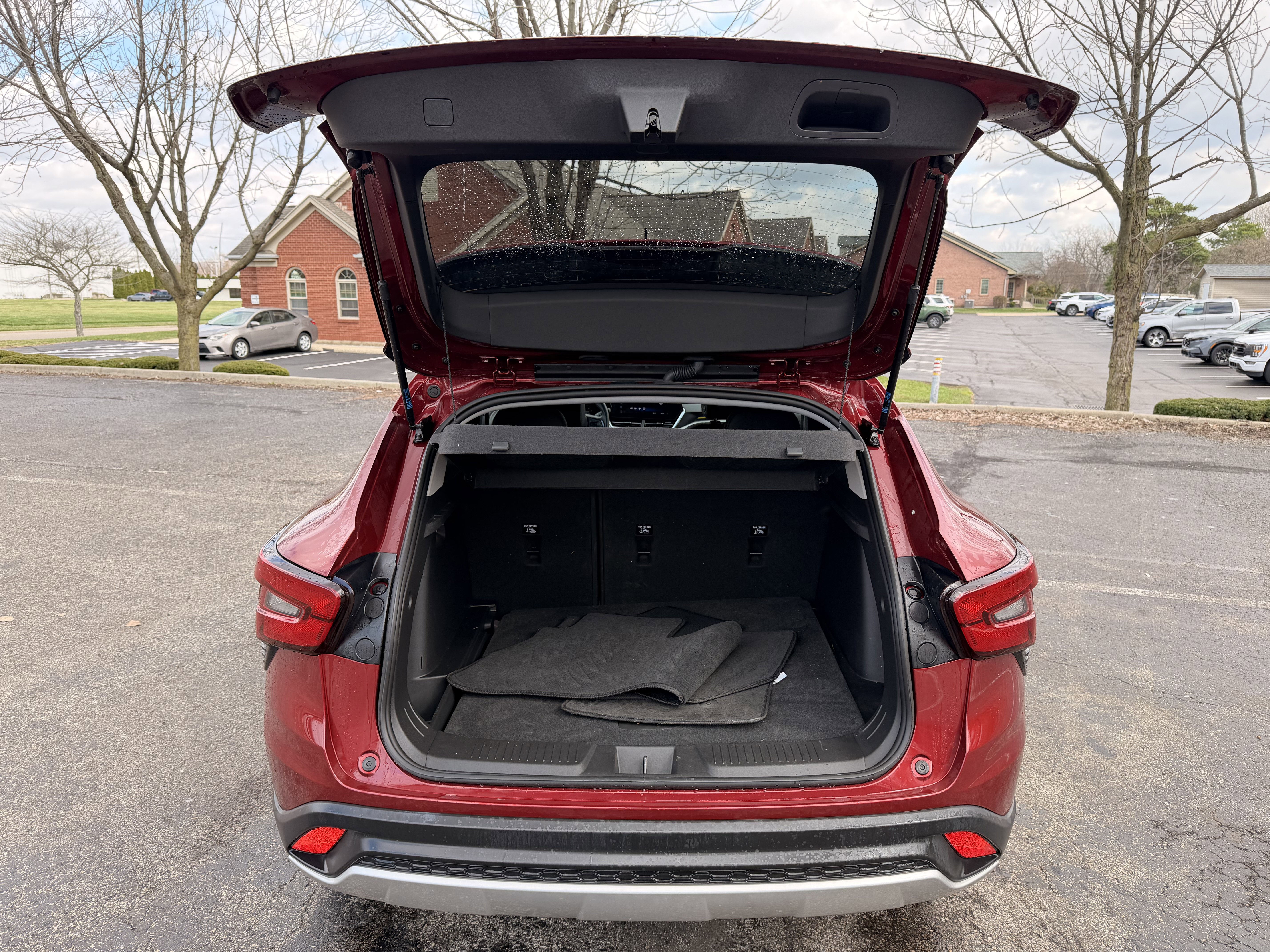 Used 2024 Chevrolet Trax LT image 12