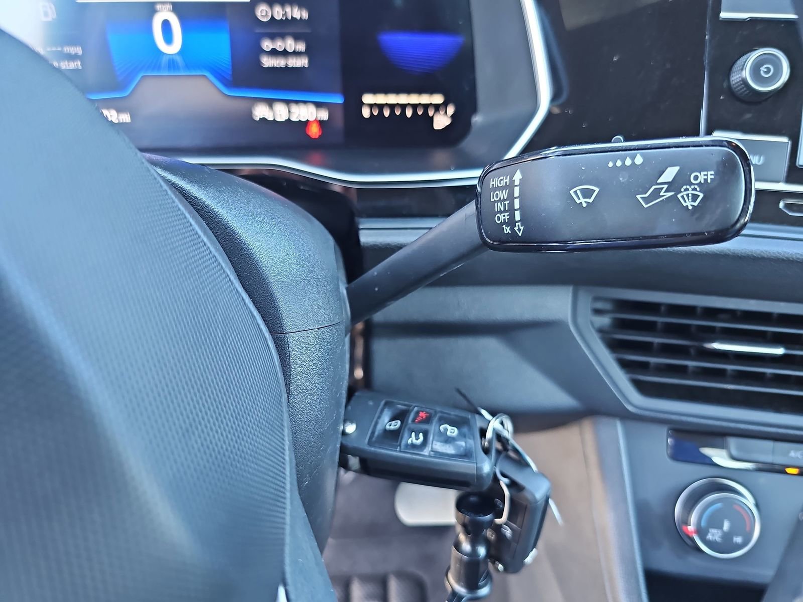 Used 2022 Volkswagen Jetta Sport image 18