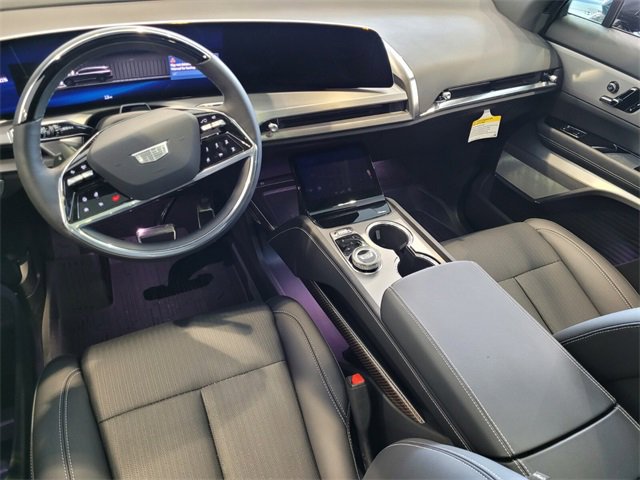 New 2026 Cadillac Vistiq Luxury w/ LPO, Floor Liner Package image 8