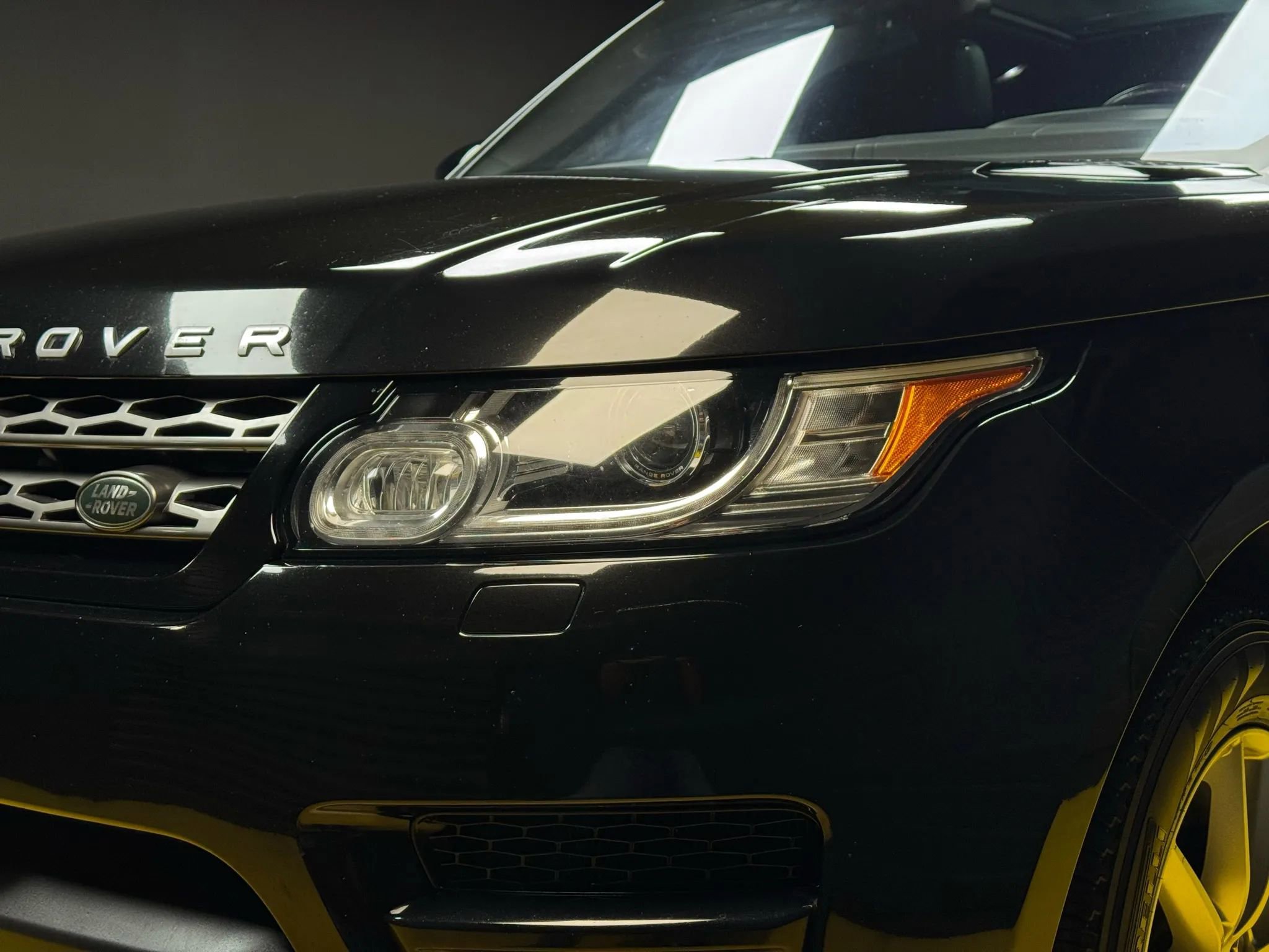 Used 2016 Land Rover Range Rover Sport SE image 7