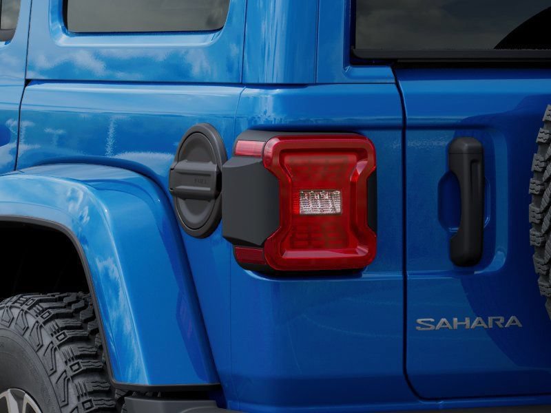 New 2025 Jeep Wrangler Unlimited Sahara w/ Safety Group AWD/4WD image 9