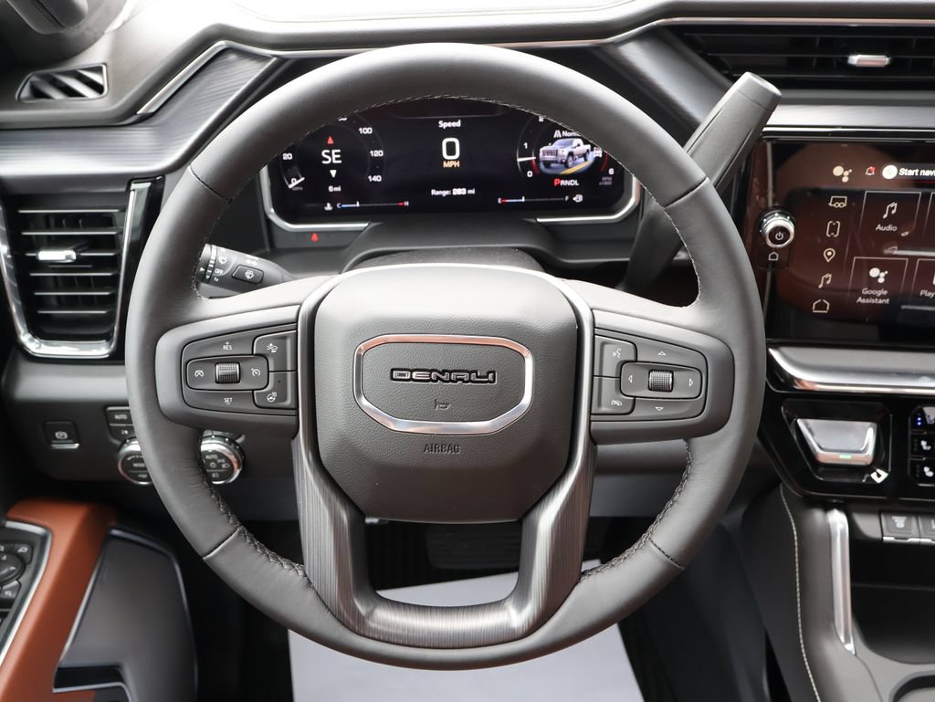 New 2026 GMC Sierra 3500 Denali Ultimate w/ LPO, Black Badging Package AWD/4WD image 17