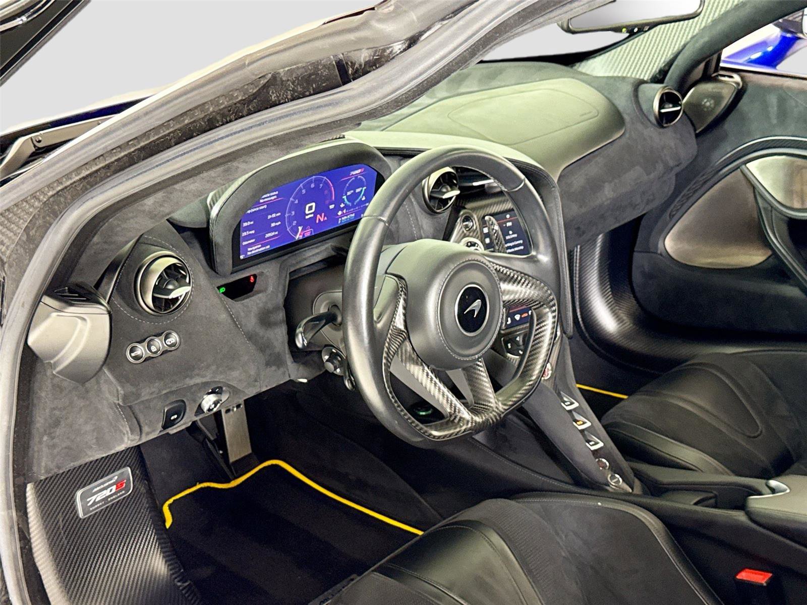 Used 2019 McLaren 720S Performance RWD image 13