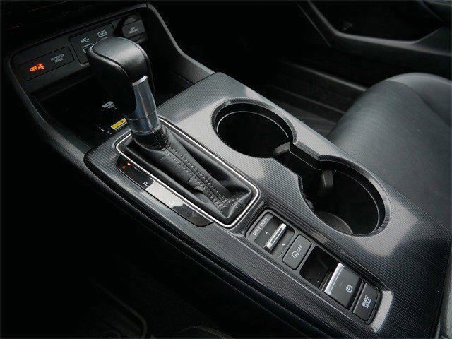 Used 2022 Honda Civic Touring image 22