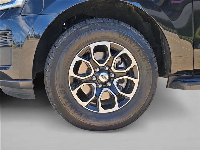 Used 2024 Ford Expedition XLT AWD/4WD image 25
