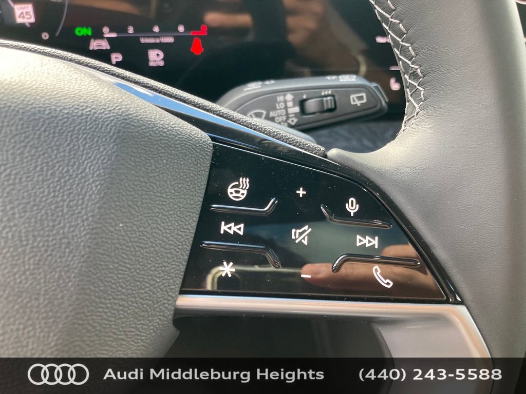 Used 2025 Audi Q5 Premium Plus w/ Premium Plus image 45