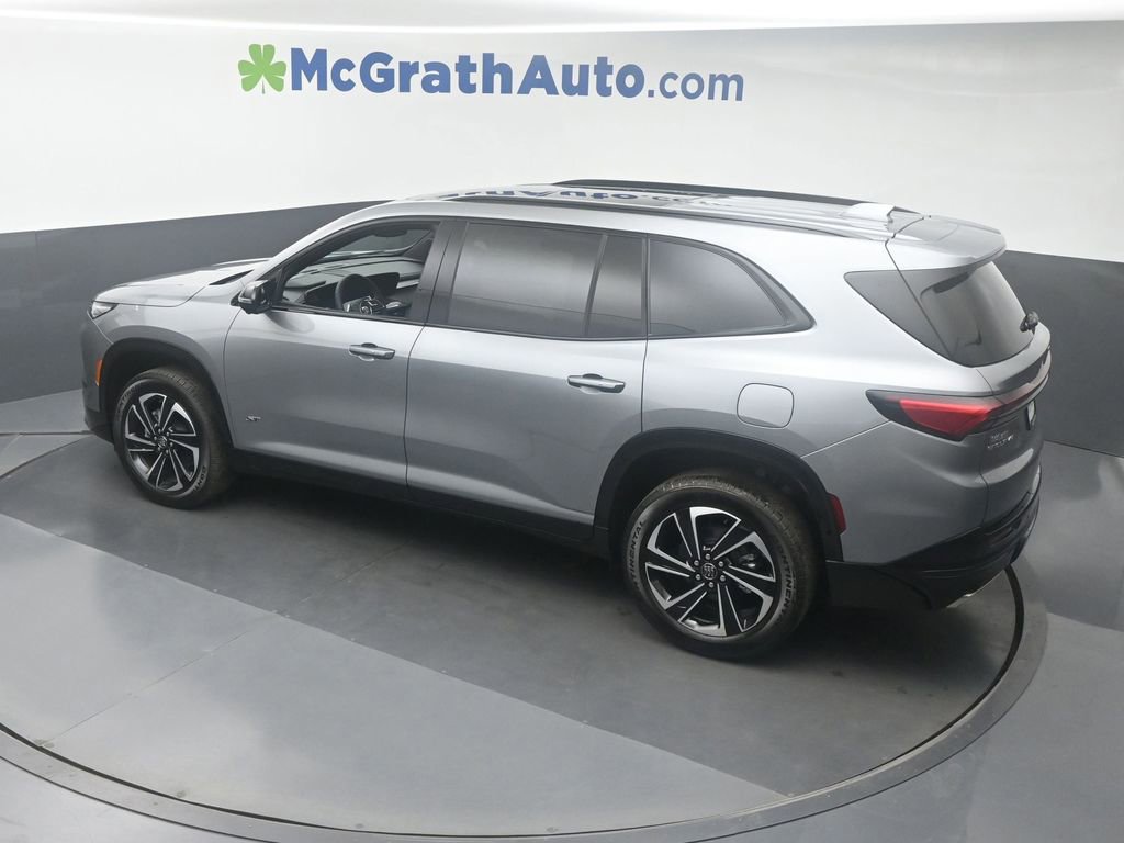 Used 2025 Buick Enclave Sport Touring w/ Power Package image 29