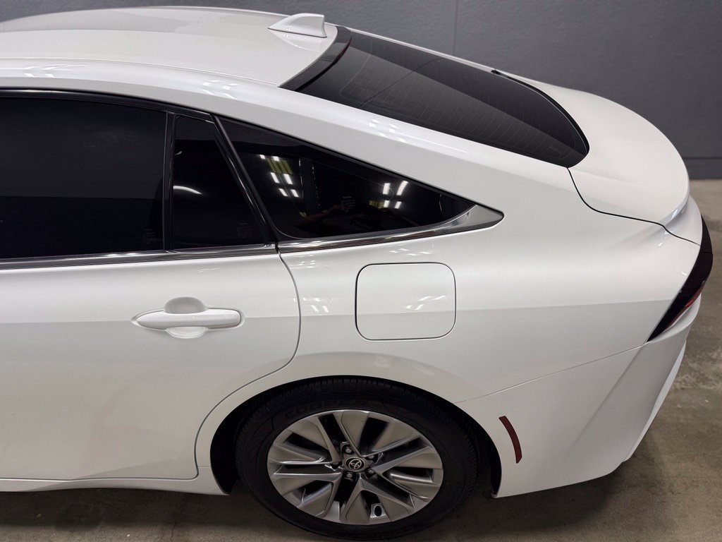 Used 2023 Toyota Mirai w/ Advanced Technology Package RWD image 6