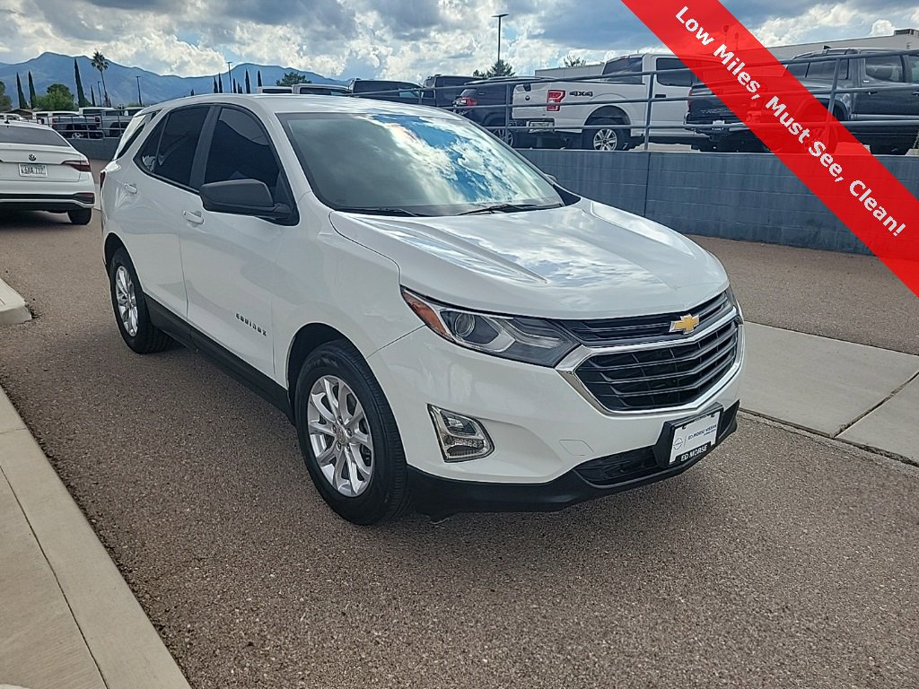 Used 2020 Chevrolet Equinox LS w/ LS Convenience Package image 9