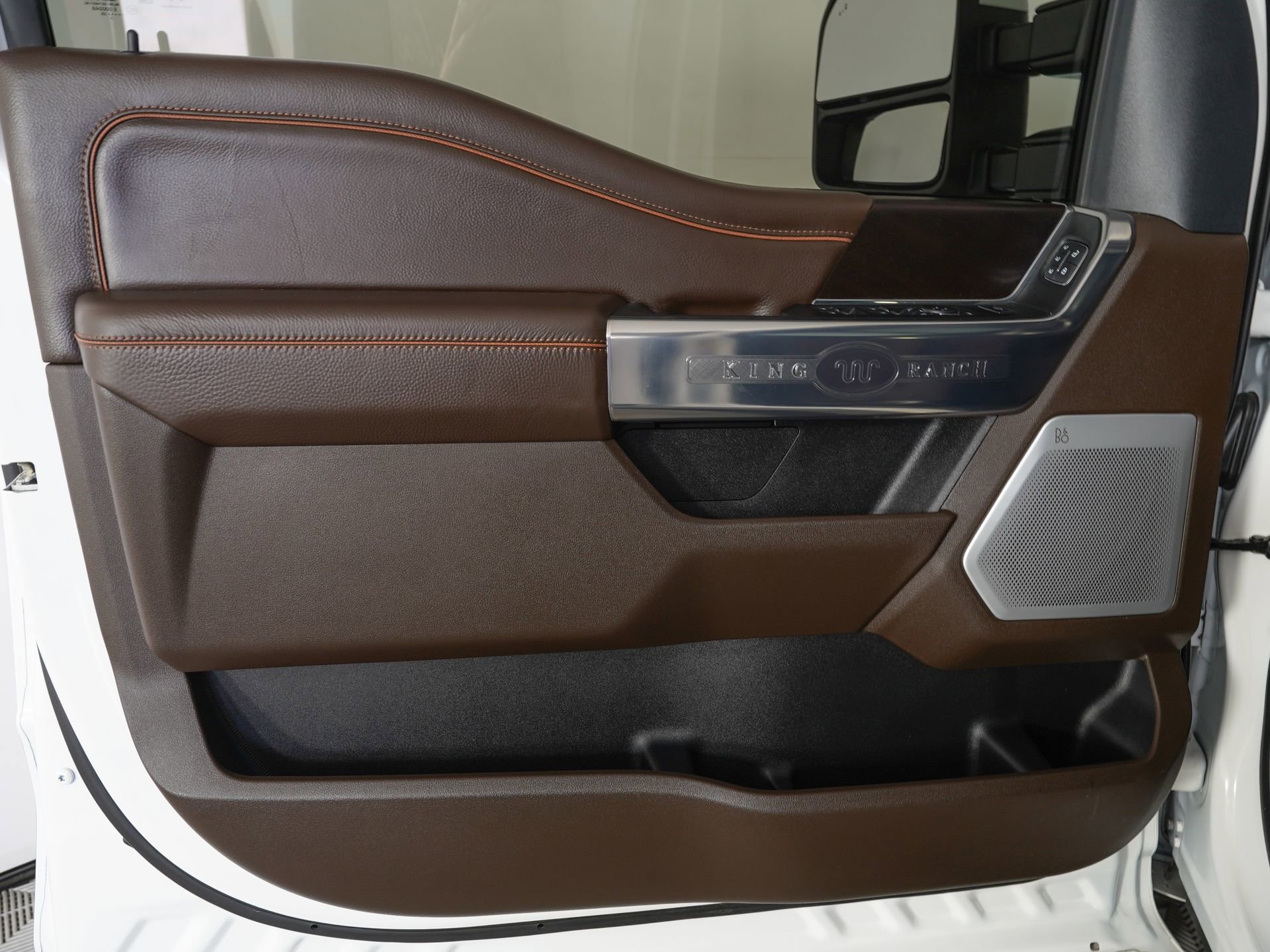 Used 2025 Ford F450 King Ranch w/ Snow Plow/Camper Package image 14