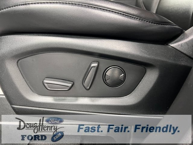 Used 2023 Ford Explorer XLT w/ Equipment Group 202A image 25