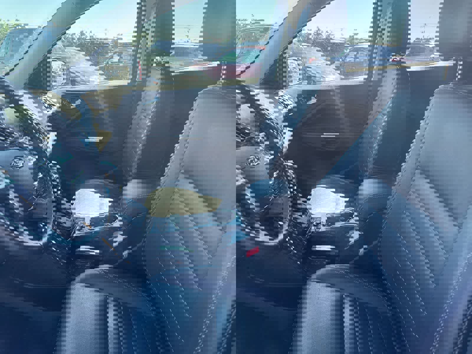 Used 2015 Ford Escape Titanium image 19