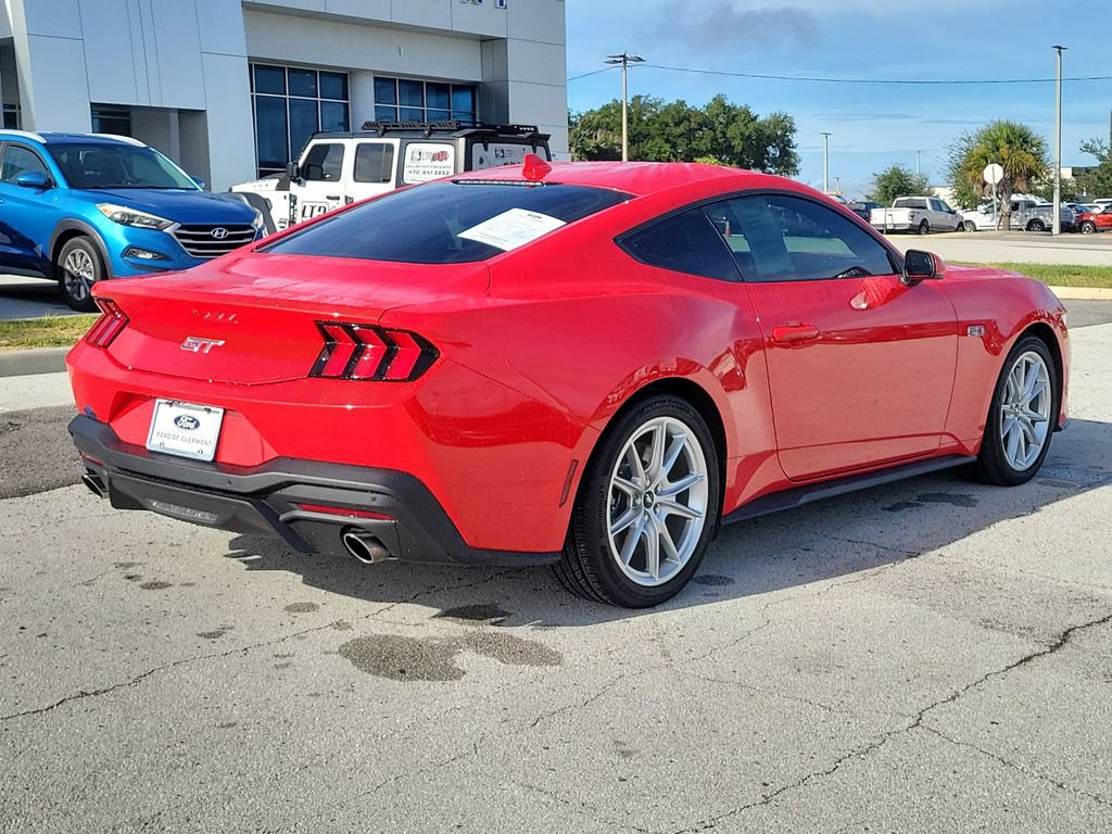 Used 2026 Ford Mustang GT Premium RWD image 5