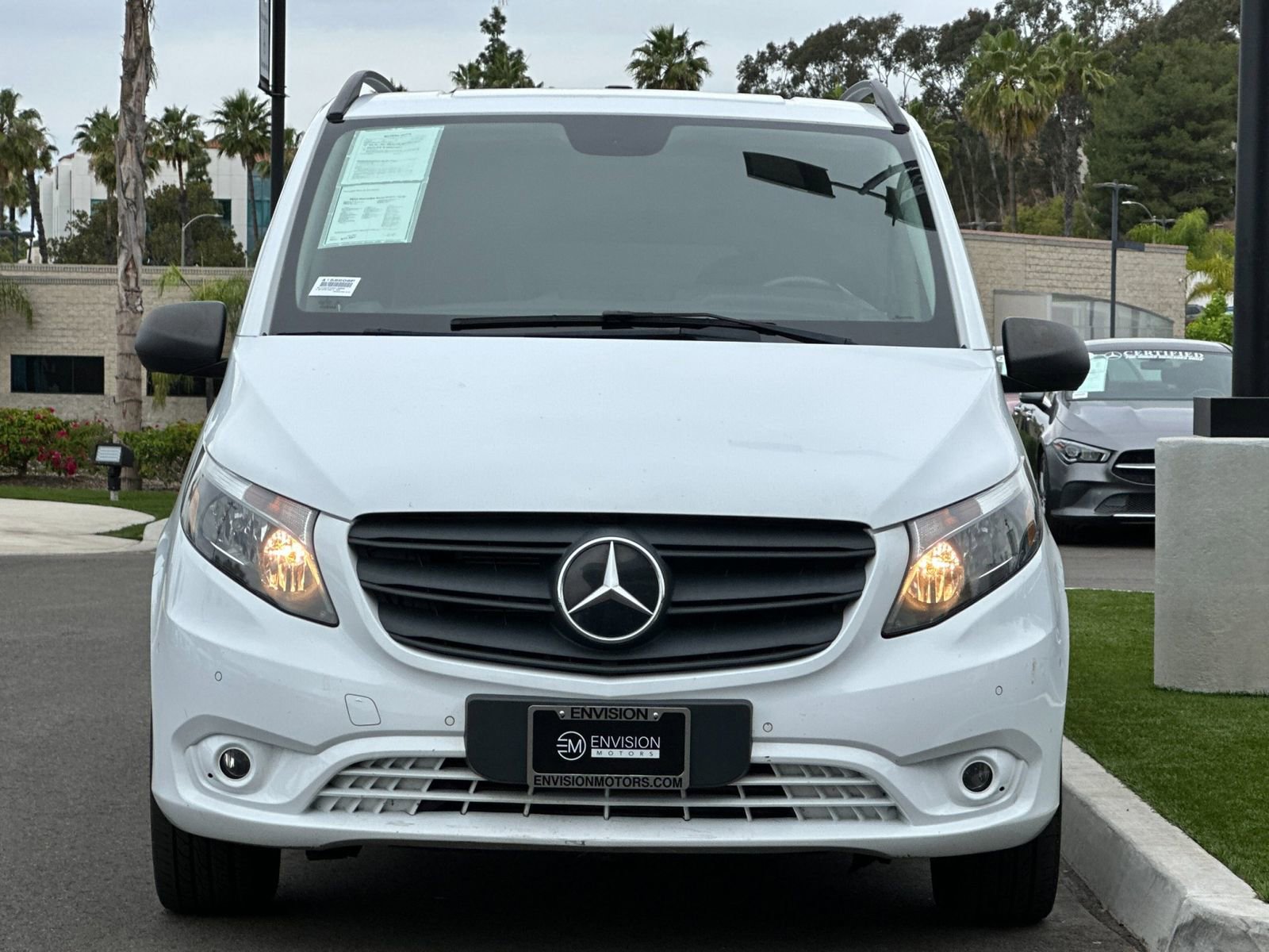 Used 2022 Mercedes-Benz Metris image 8