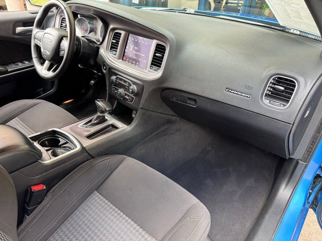 Used 2023 Dodge Charger SXT image 16