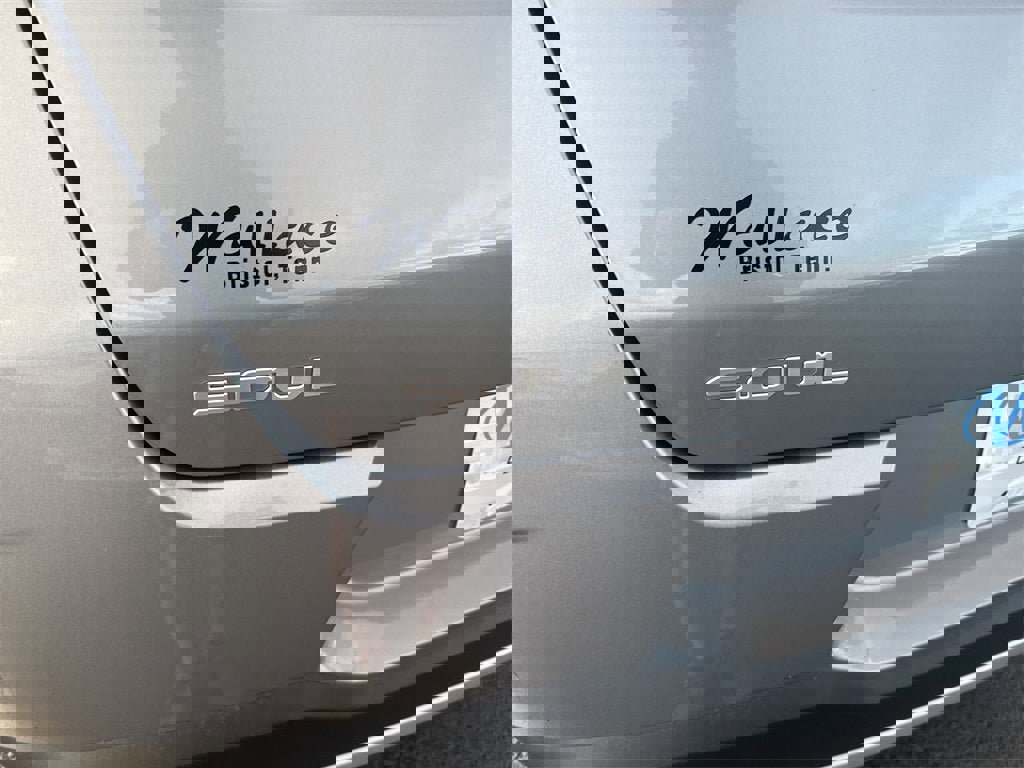 New 2025 Kia Soul S image 7