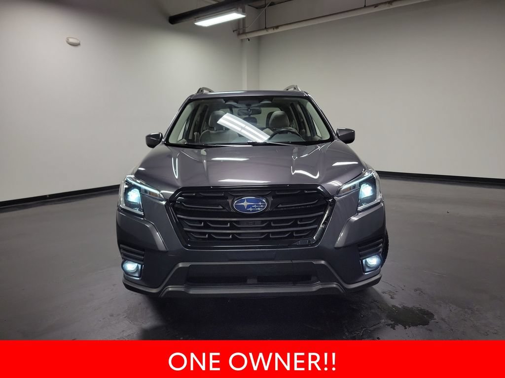 Used 2024 Subaru Forester Premium AWD/4WD image 3