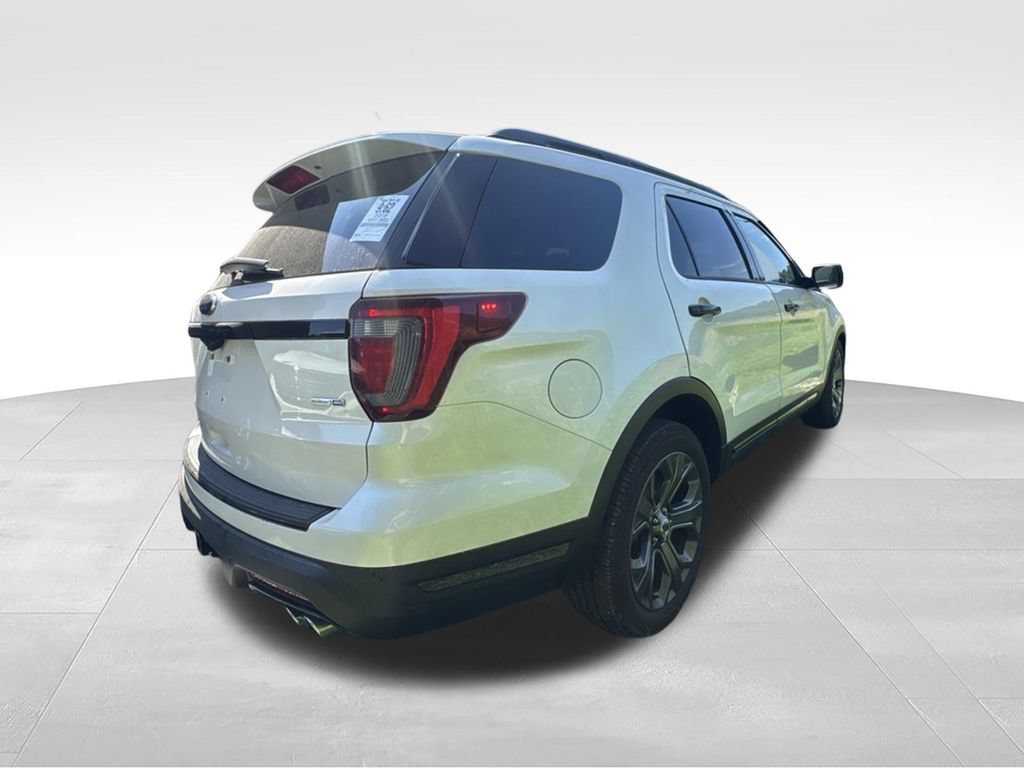 Used 2018 Ford Explorer Sport AWD/4WD image 7
