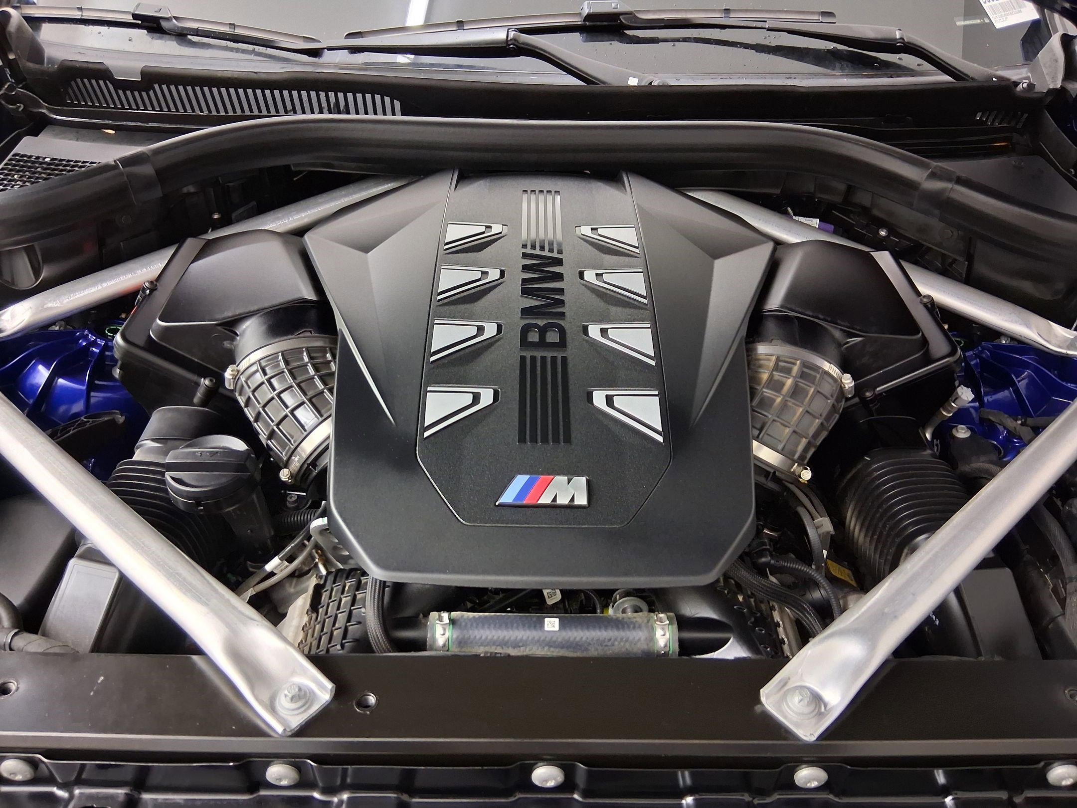 Used 2025 BMW X5 M60i image 34