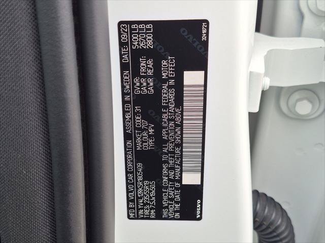Certified 2024 Volvo XC60 B5 Core w/ Protection Package Premier AWD/4WD image 28